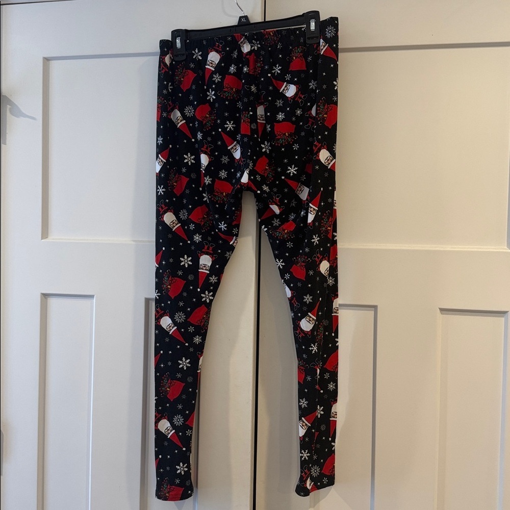 Christmas Santa Leggings, Black Color, Size Women’s XL - Picture 2 of 4